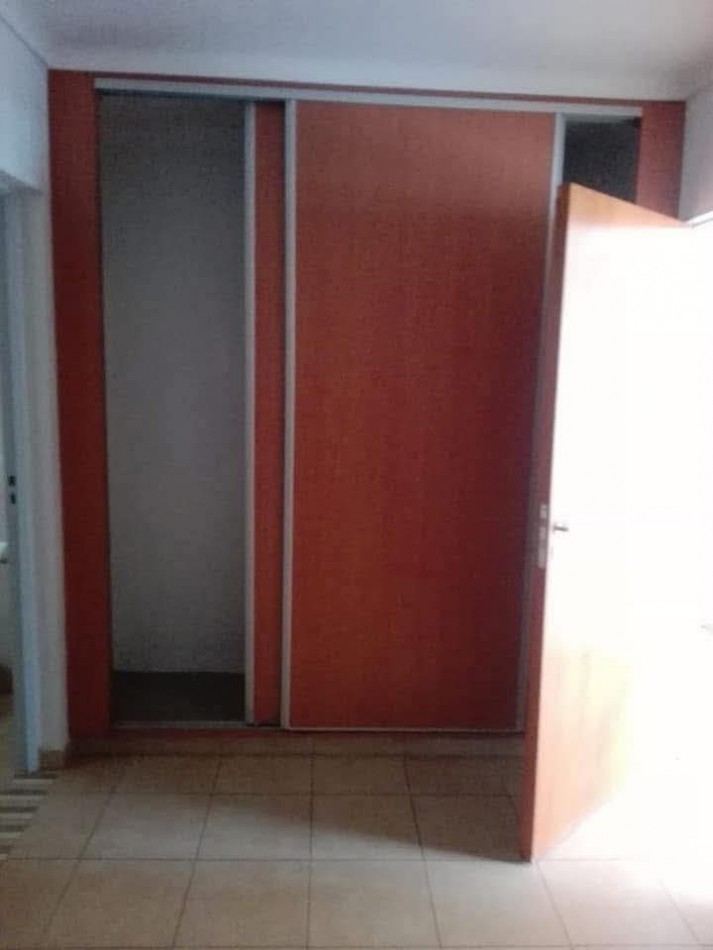 SE VENDE DEPARTAMENTO  - PLANTA ALTA /  SAN JUSTO SANTA FE ZONA CENTRO, A PASOS DE AV. IRIONDO.