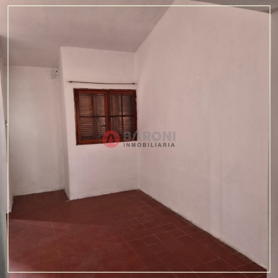 🏡 CASA EN VENTA - HERMOSA CASA — TERRENO AMPLIO DE FONDO 