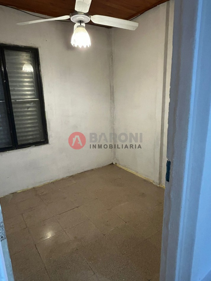 SE VENDE CASA EN SAN JUSTO PROVINCIA DE SANTA FE - COMBATIENTE MALVINAS 1756.