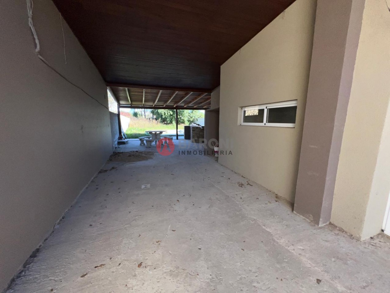 SE VENDE CASA - ZONA CENTRO ( SAN JUSTO SANTA FE)