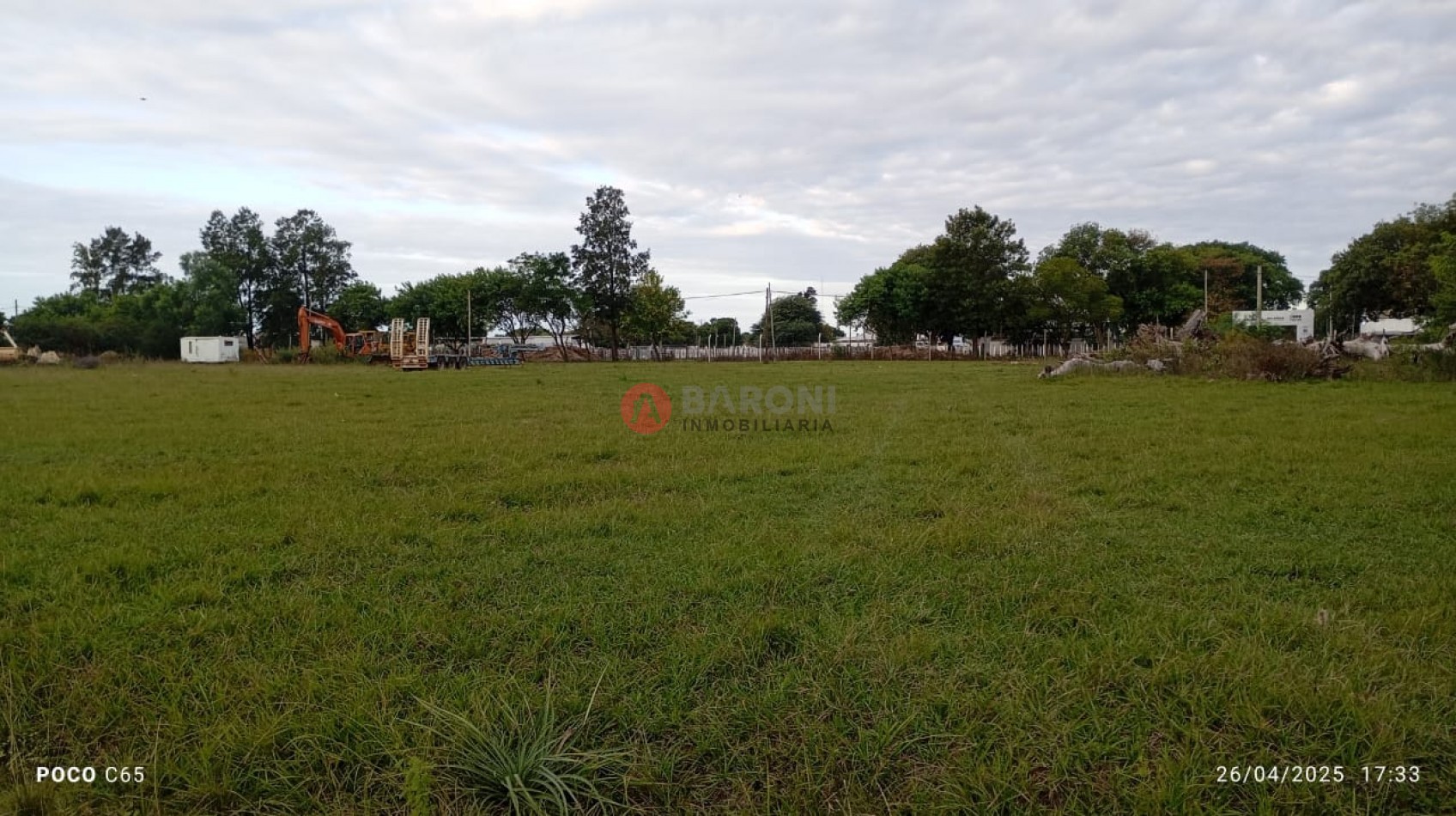 VENDEMOS 12 LOTES EN BARRIO PEDRAZZOLI EN SAN JUSTO SANTA FE- MEDIDAS 9 MTS. DE FRENTE X 41.50 DE FONDO.