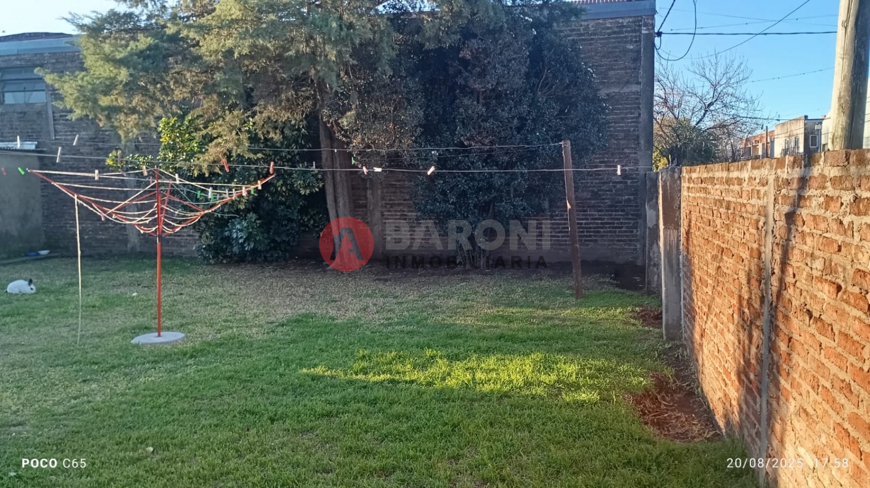 SE VENDE PROPIEDAD CENTRICA. MUY BUENA UBICACION / HIPOLITO IRIGOYEN 2562 SAN JUSTO SANTA FE.