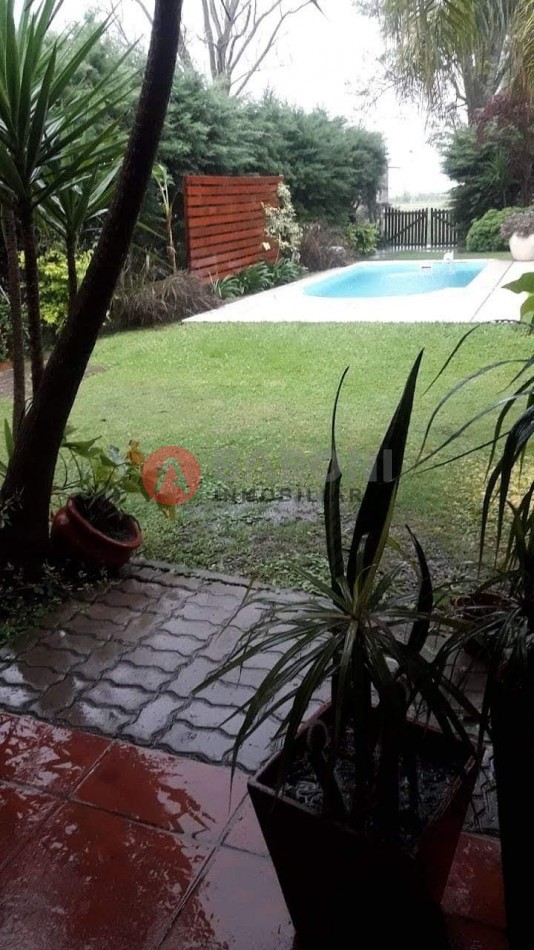 SE VENDE CASA EN  NARE  - DEPARTAMENTO SAN JUSTO - SANTA FE.