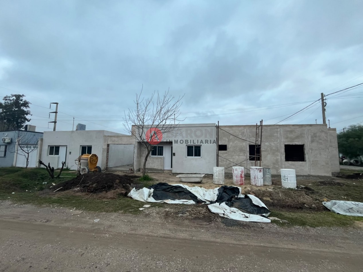 CASA EN VENTA ( A ESTRENAR) - BARRIO PARQUE SAN JUSTO SANTA FE 