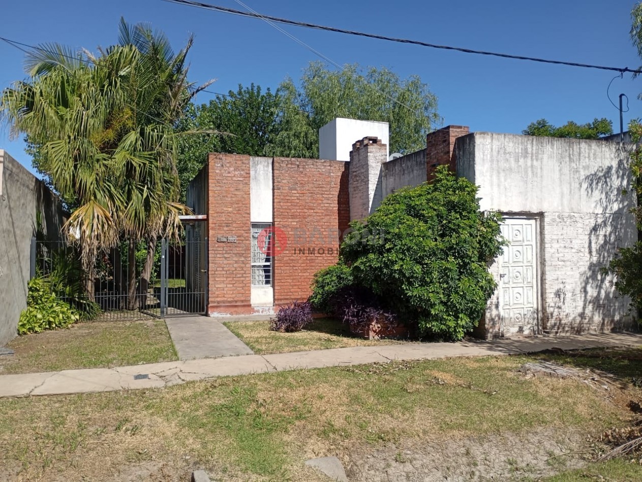 SE VENDE CASA  - SAN JUSTO (SANTA FE).