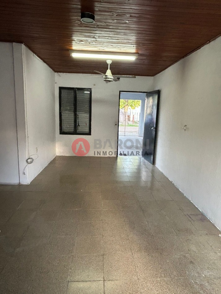 SE VENDE CASA EN SAN JUSTO PROVINCIA DE SANTA FE  - COMBATIENTE MALVINAS 1756.