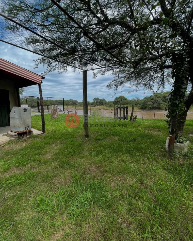Propiedad a la orilla del rio Salado. Villa Soledad. Salida al rio.